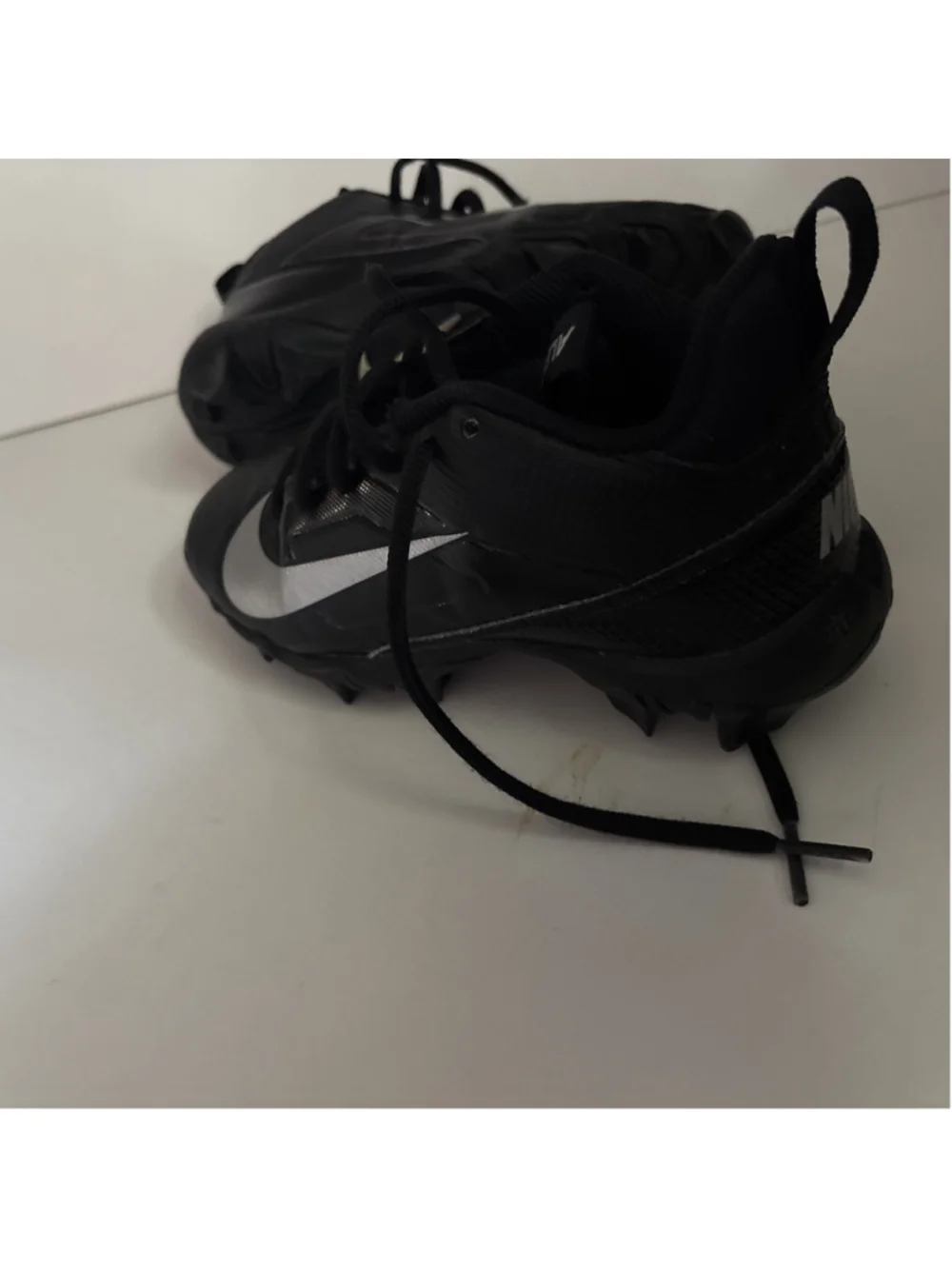 Nike Alpha Fast Flex Cleats Size 13c maybe worn twice!!! Super clean. Very nice